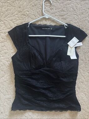 Abercrombie & Fitch Black Lace V-Neck Cap Sleeve Top Built in Bra